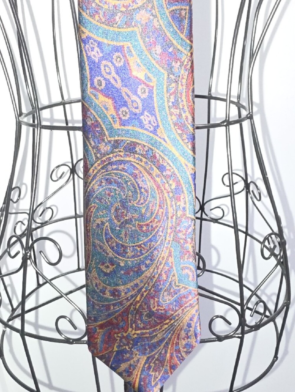 Men's Navy Paisley Silk Tie - Classic Formal Accessory
